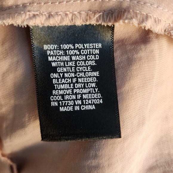 Mossimo Blush Silky Top Size Small - Picture 9 of 9